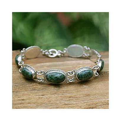 UNICEF Market  Sterling Silver and Pale Green Jade Link Bracelet - Maya  Treasure in Light Green